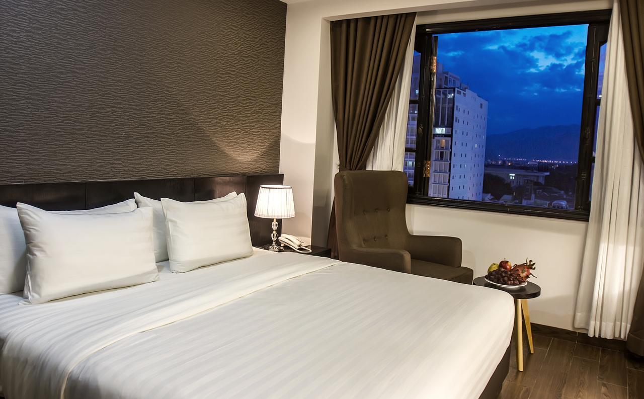 Golden Hotel Nha Trang Zewnętrze zdjęcie